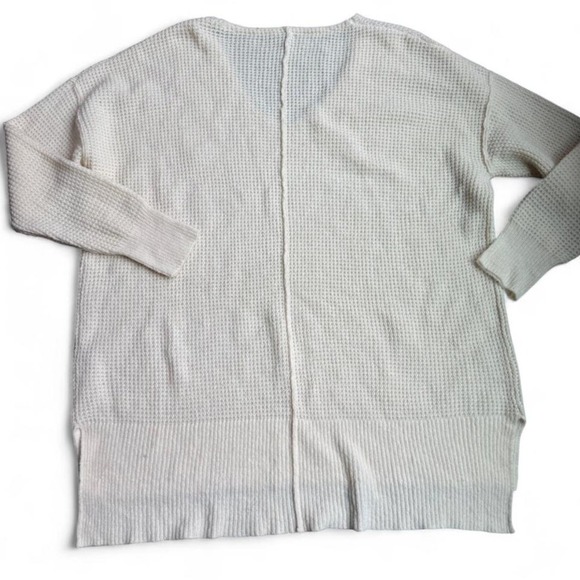 Free People Oversized V-Neck Sweater XS/S NWT Slouchy Knit Cream Cozy Boho Cozy - Picture 3 of 5